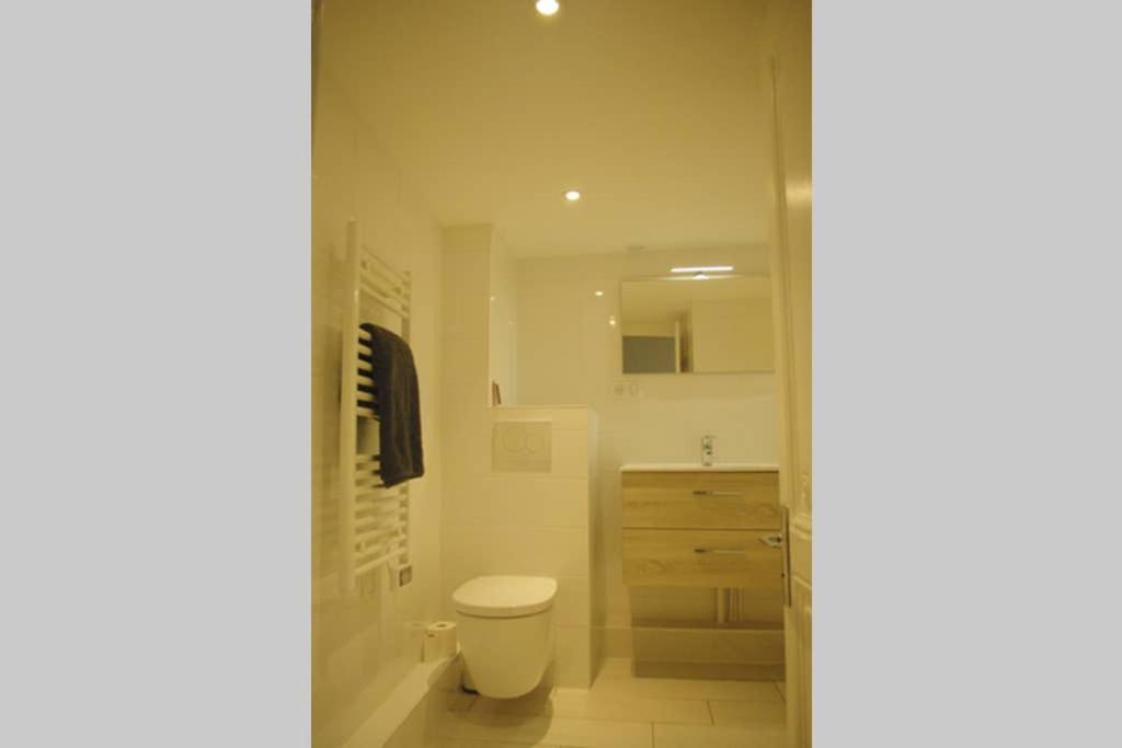 Dijon Standing Historic City Apartment Екстер'єр фото